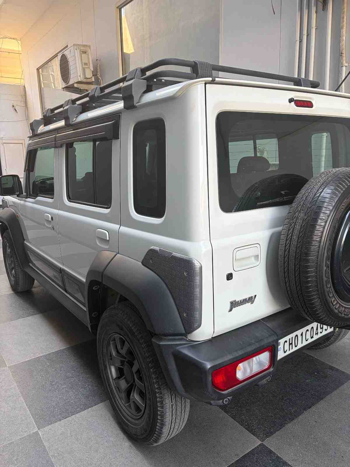 Jimny exterior view 2